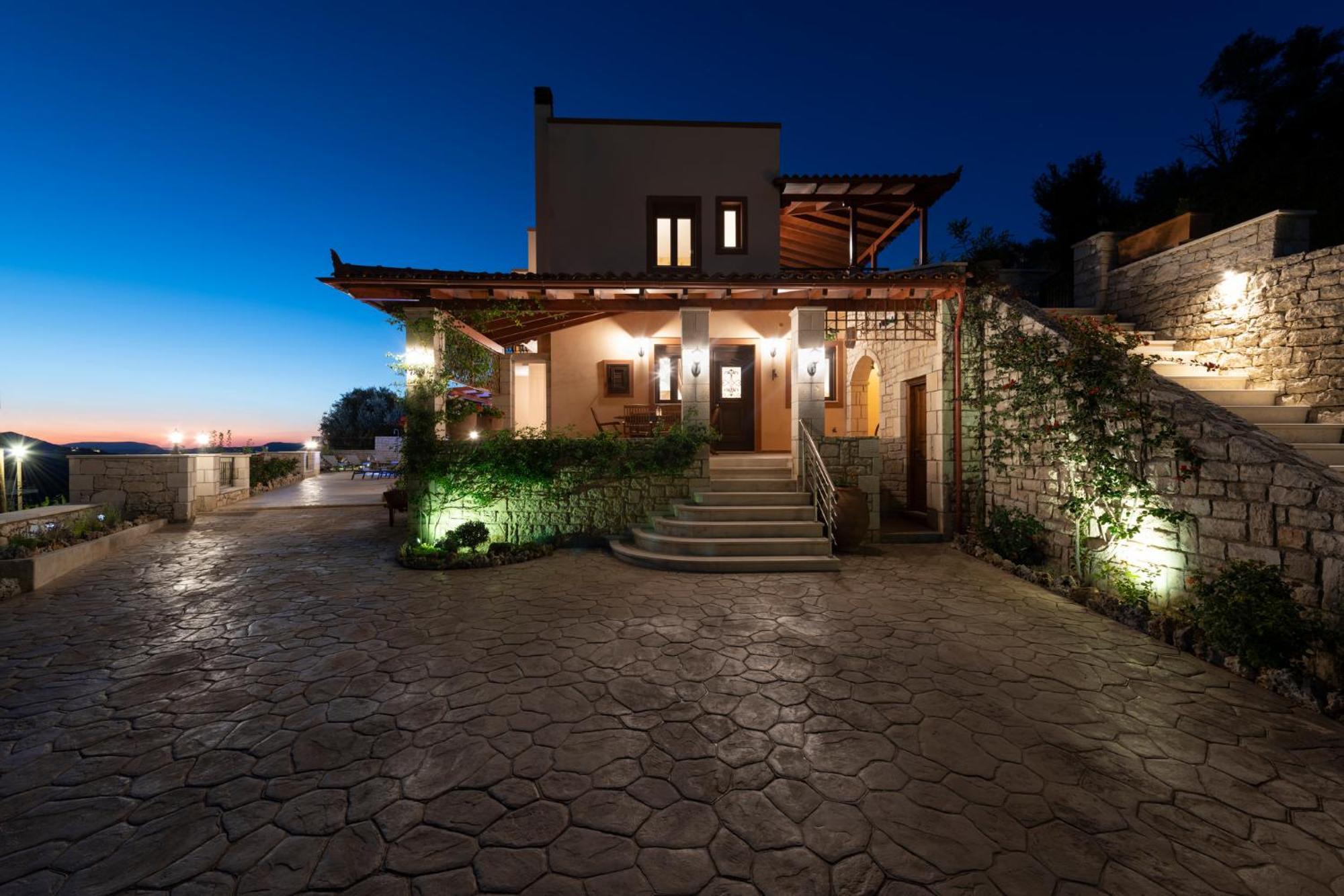 Ageri Traditional Villa Aryiroúpolis Esterno foto