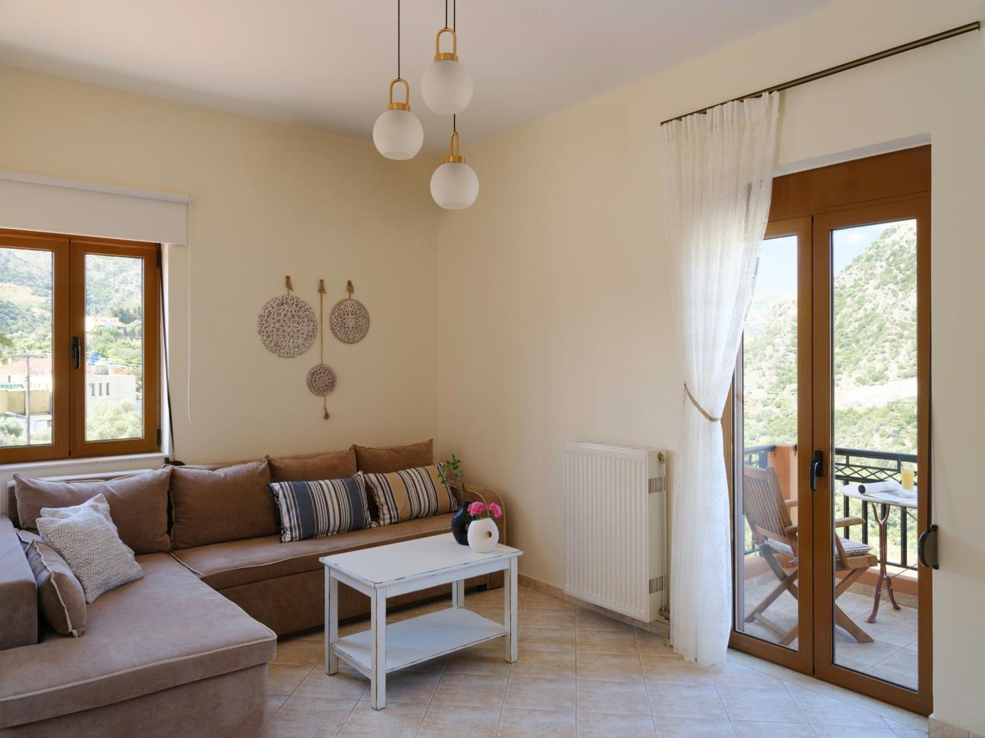 Ageri Traditional Villa Aryiroúpolis Esterno foto