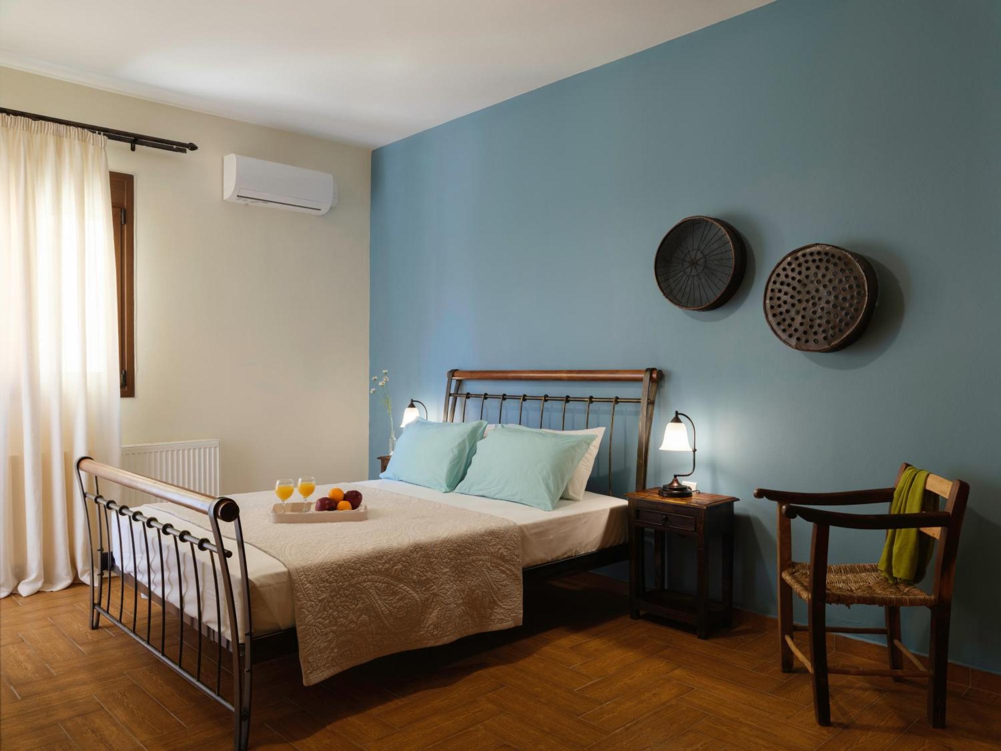 Ageri Traditional Villa Aryiroúpolis Esterno foto