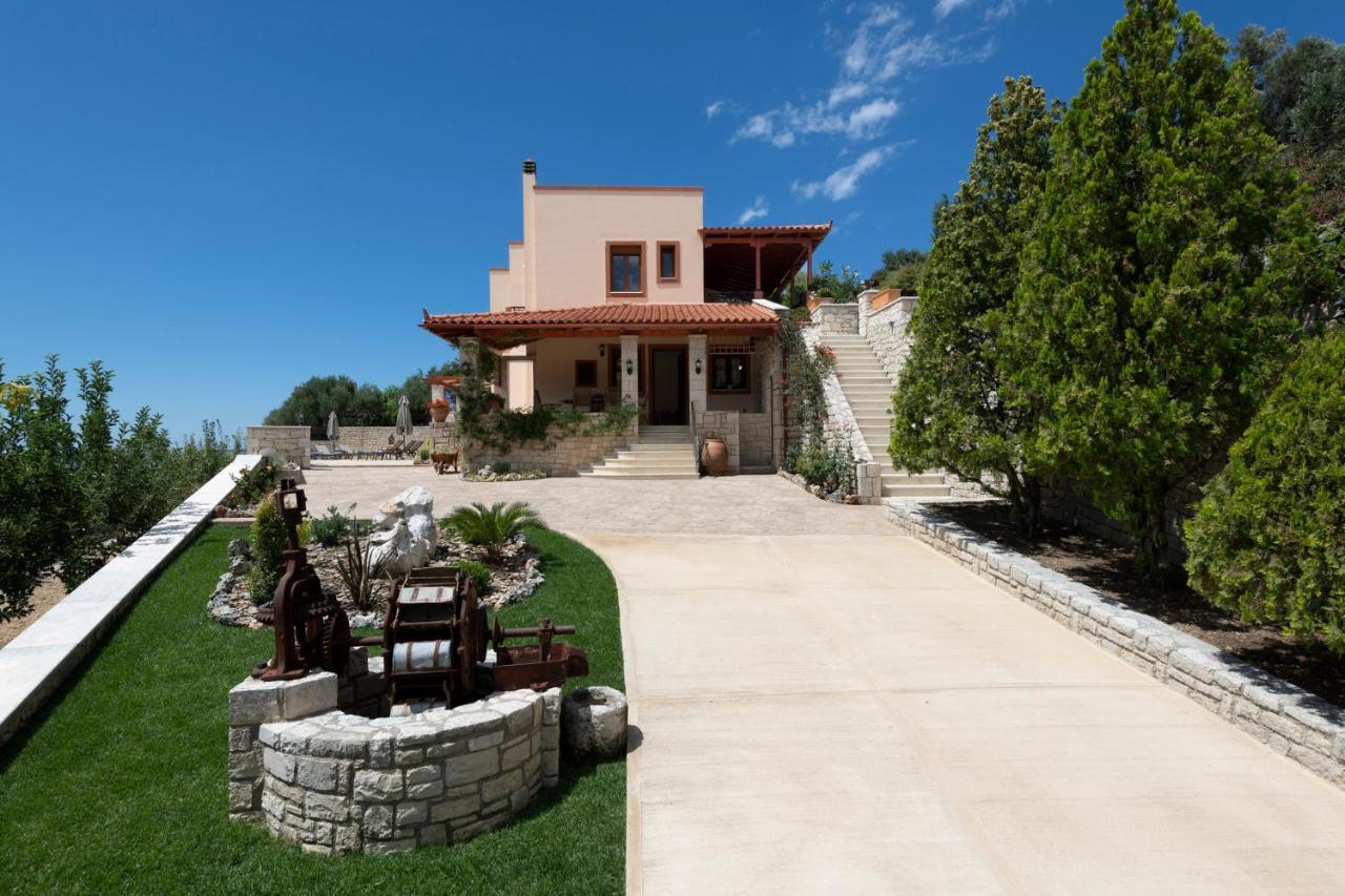 Ageri Traditional Villa Aryiroúpolis Esterno foto